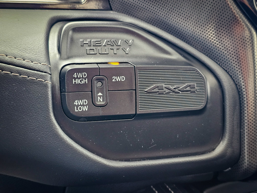 Used 2024 RAM 3500 Limited AWD/4WD image 25