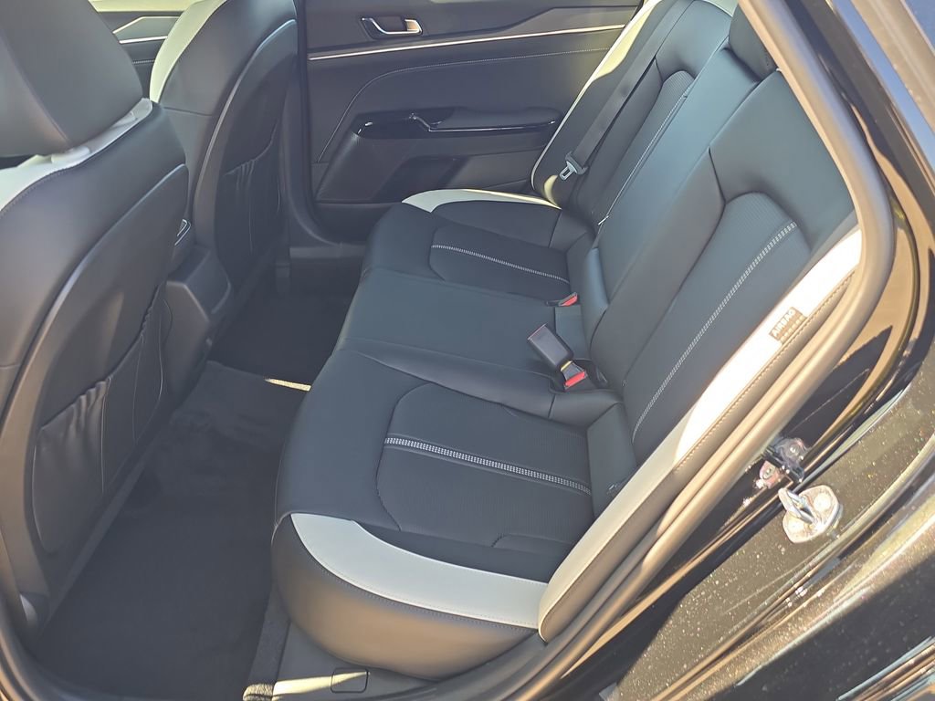 New 2026 Kia K5 GT-Line image 16