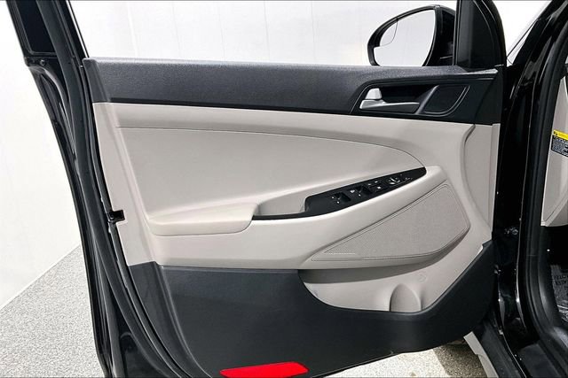 Used 2018 Hyundai Tucson SE image 21