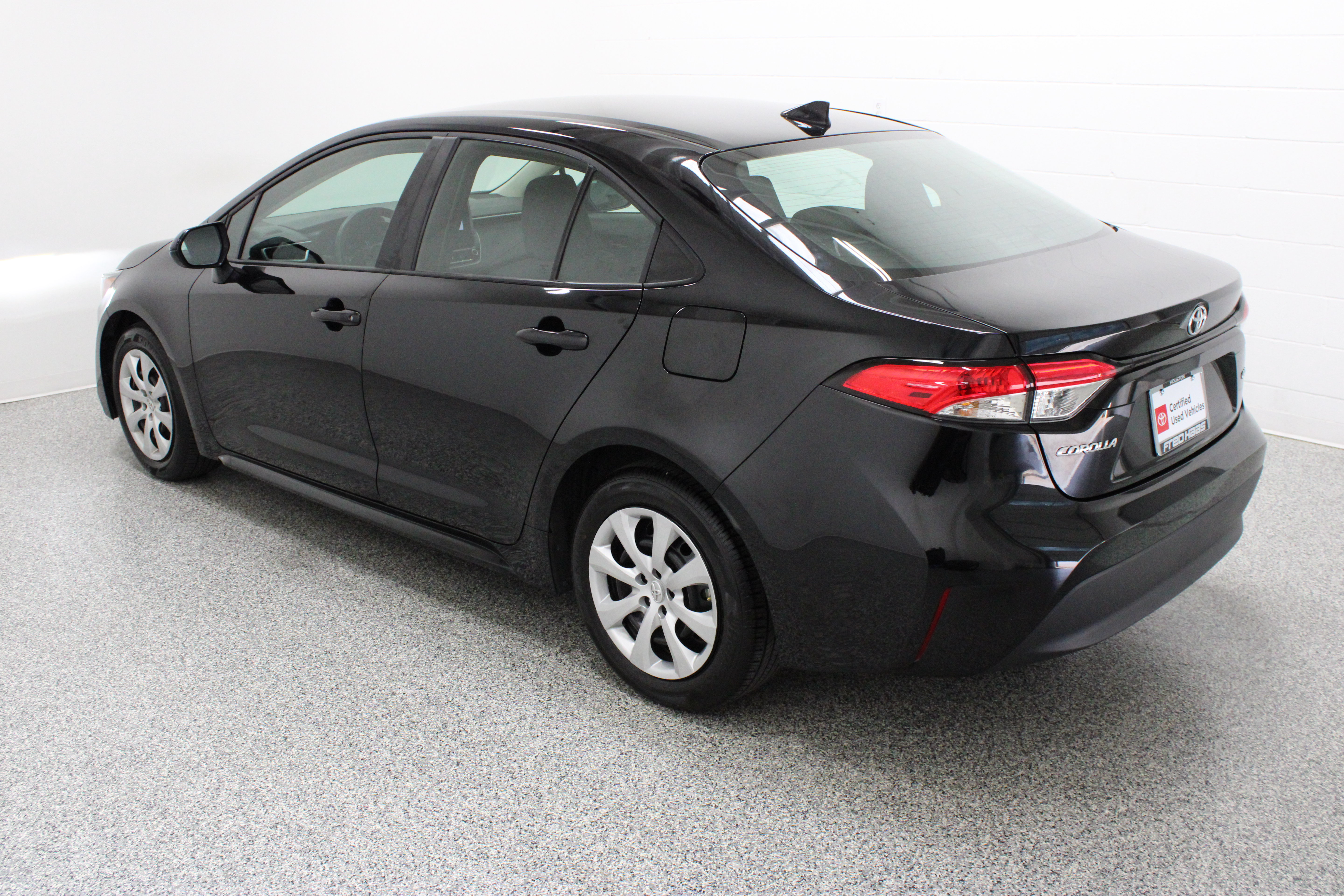 Certified 2026 Toyota Corolla LE FWD image 9