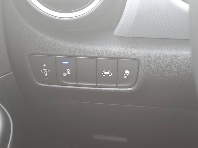 Used 2021 Hyundai Kona SEL Plus image 20