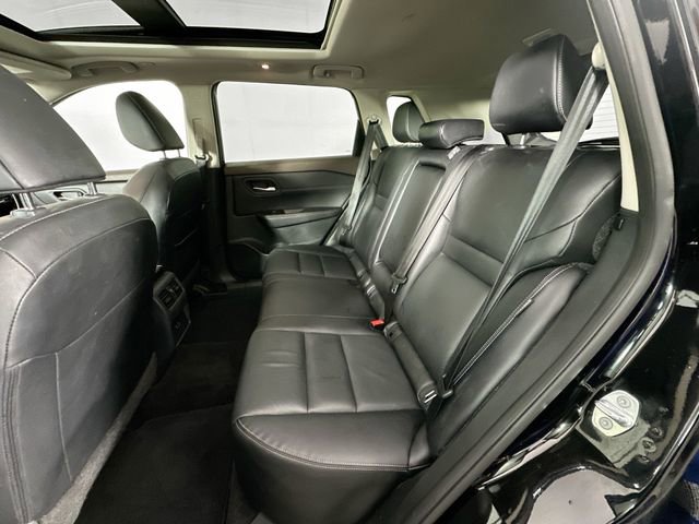 Used 2023 Nissan Rogue SL image 24