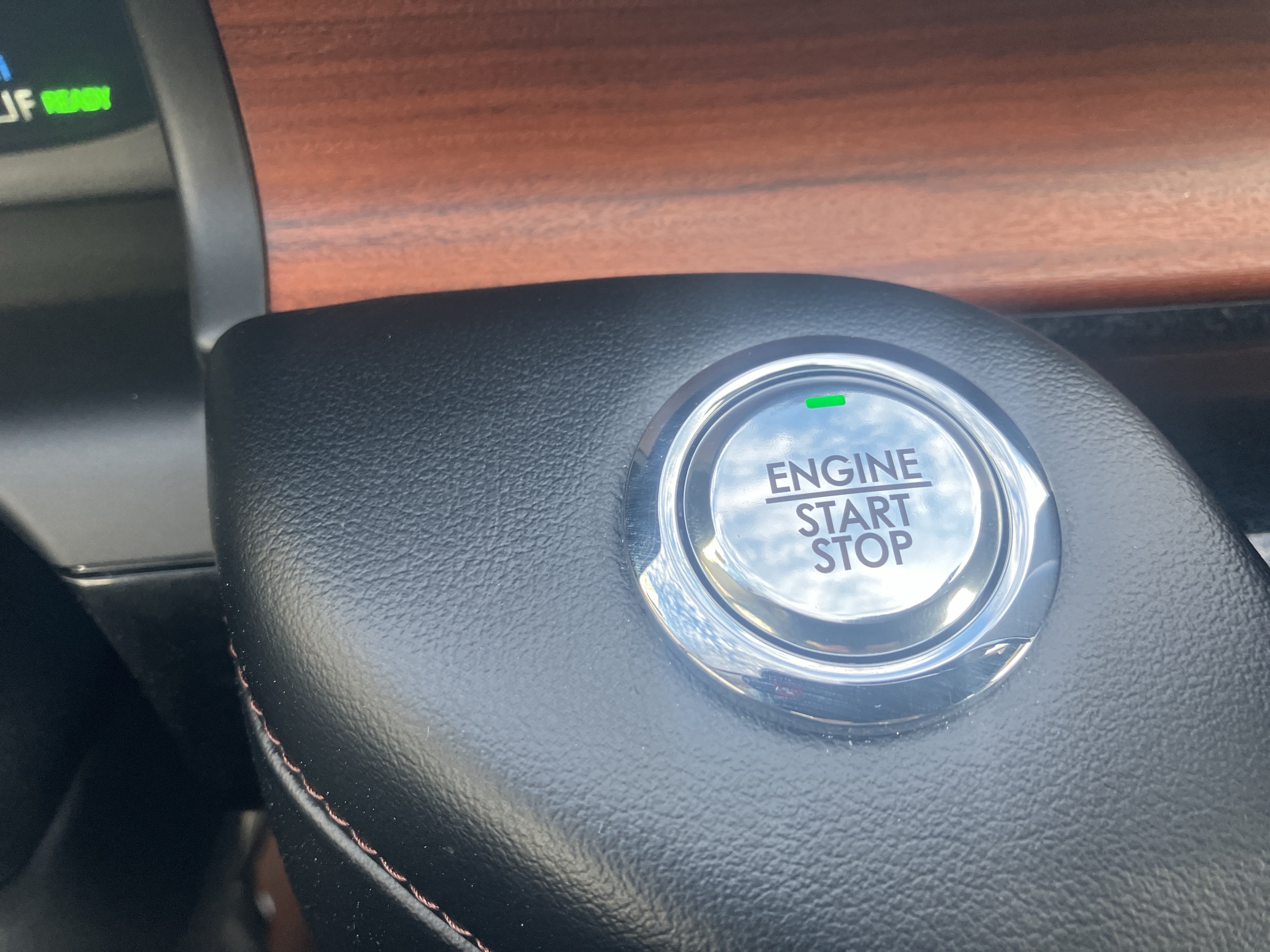 Used 2020 Lincoln Aviator Grand Touring w/ Elements Package Plus AWD/4WD image 28