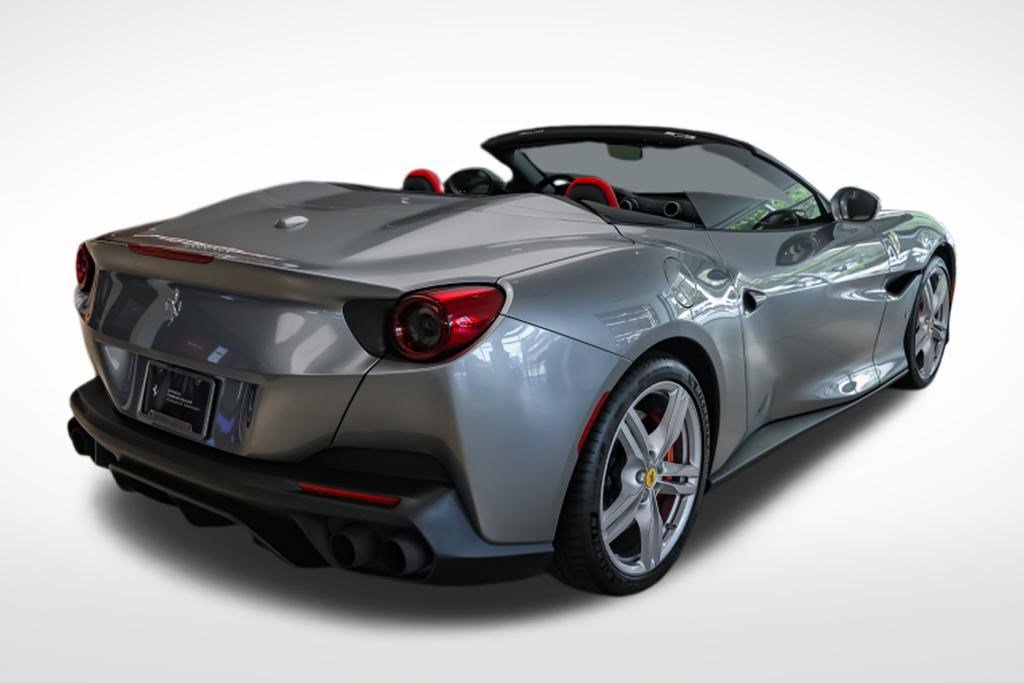Used 2019 Ferrari Portofino RWD image 5