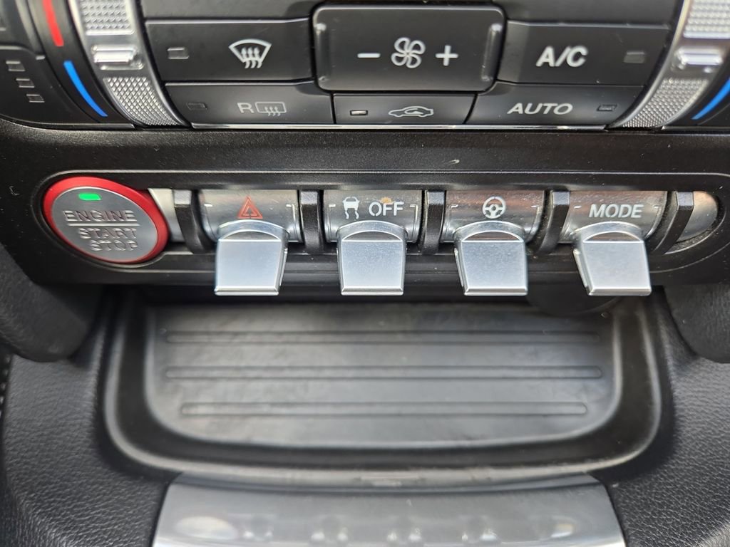 Used 2022 Ford Mustang GT Premium image 18