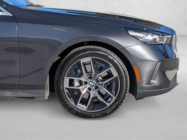 Used 2026 BMW 530i w/ Premium Package image 24