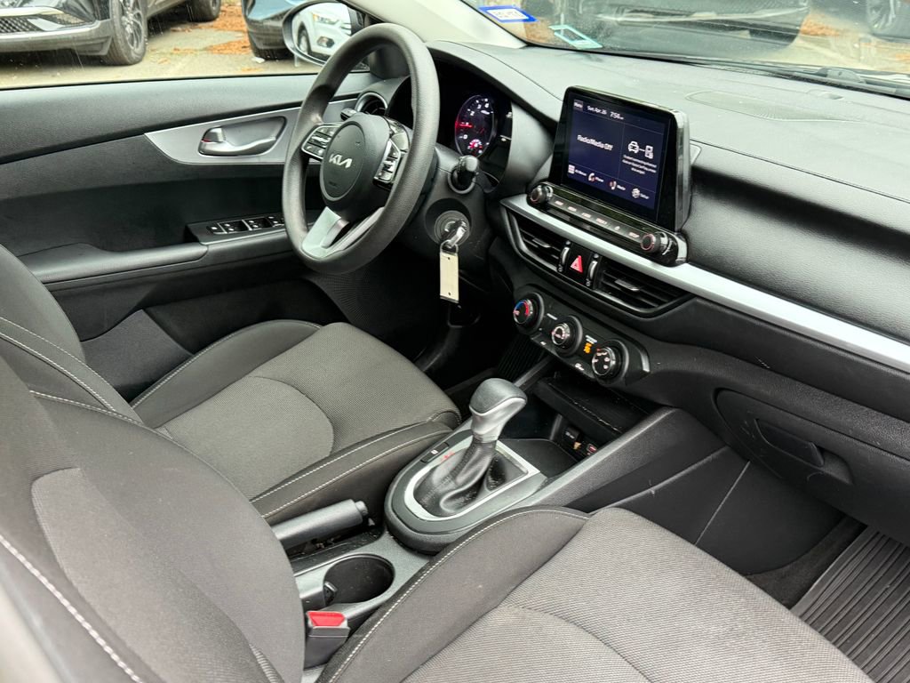 Used 2022 Kia Forte Sedan FWD image 10
