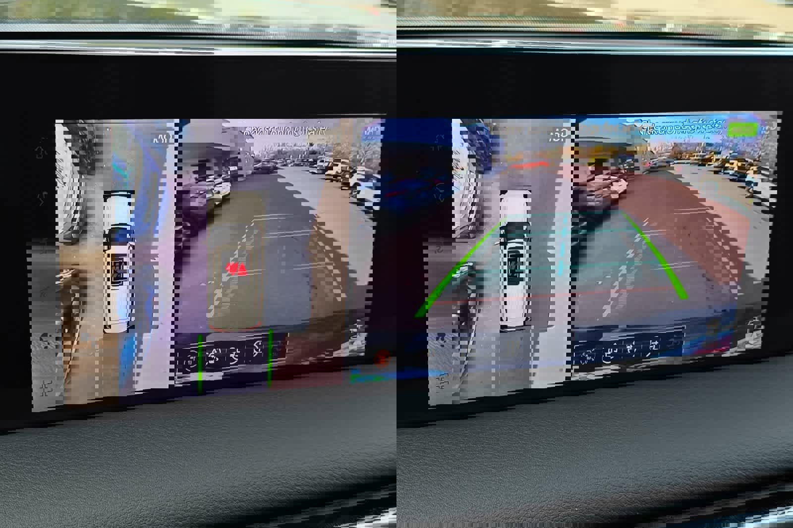 New 2025 Nissan Armada SL w/ Captain's Chari Seat Package image 21