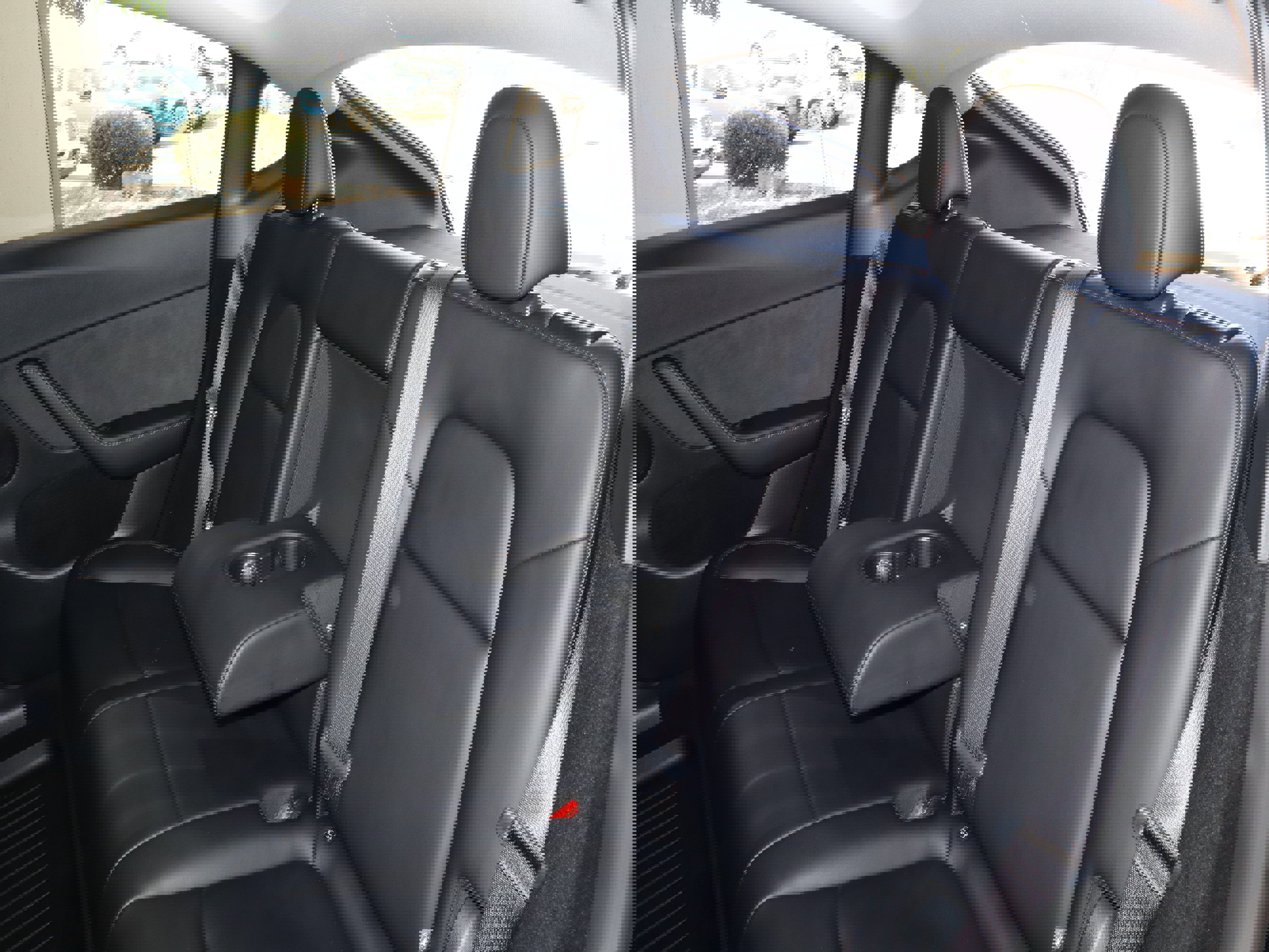 Used 2025 Tesla Model Y Performance image 35