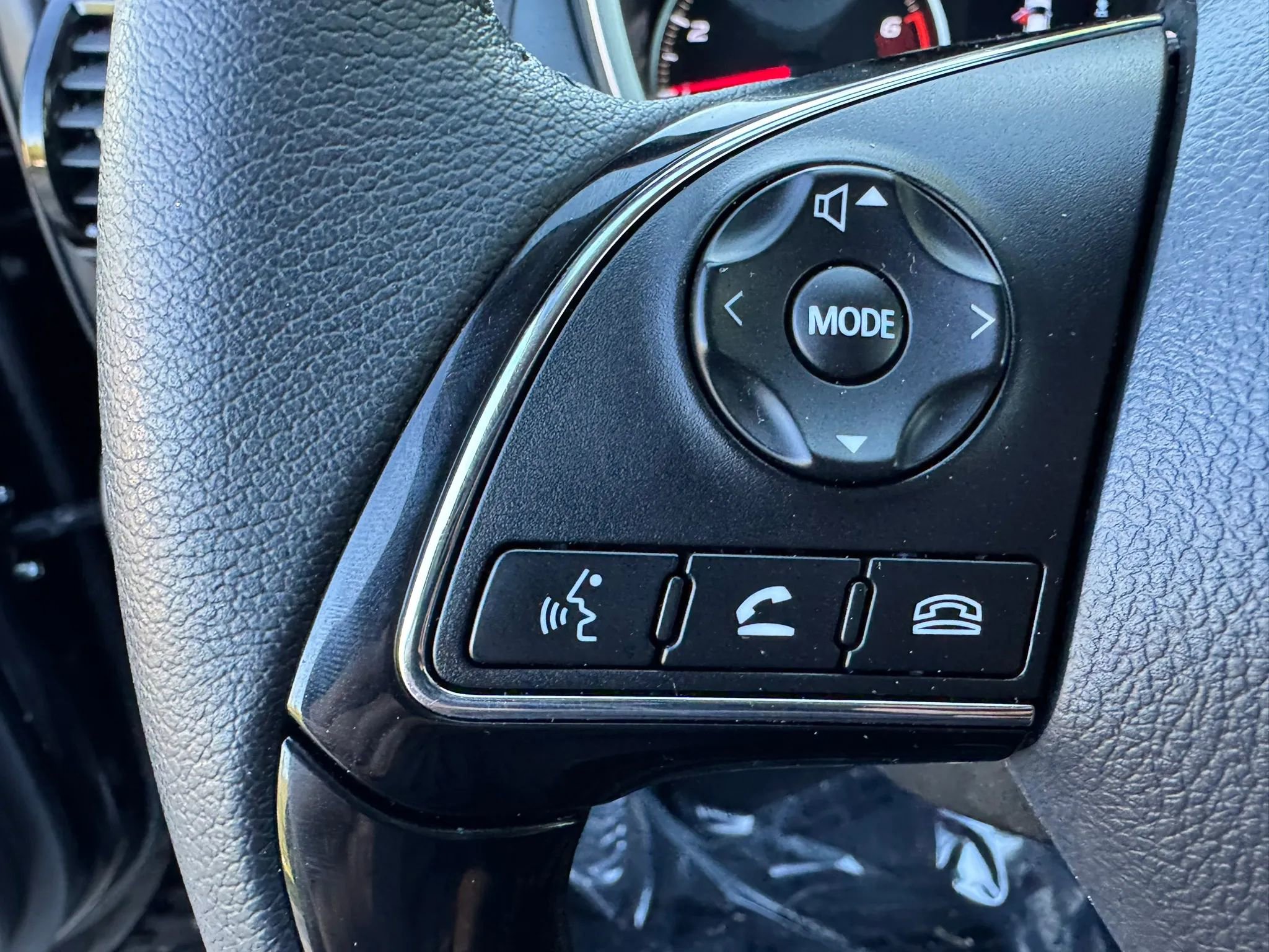 Used 2025 Mitsubishi Eclipse Cross SE AWD/4WD image 15