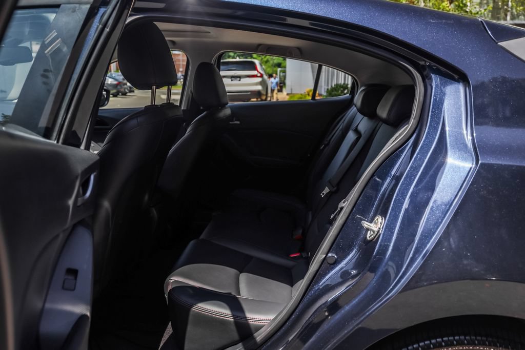 Used 2016 MAZDA MAZDA3 i Grand Touring FWD image 22