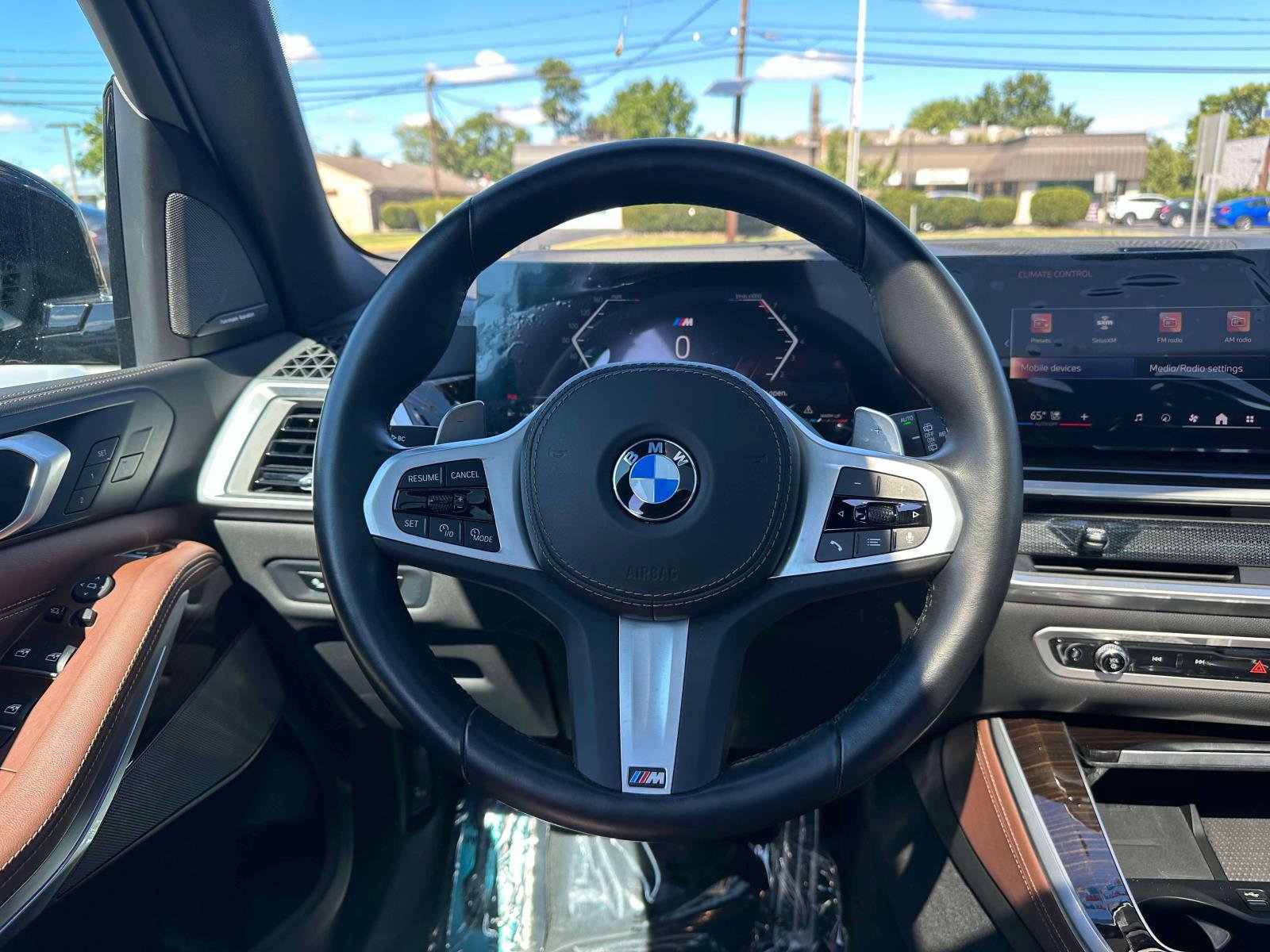 Used 2024 BMW X5 xDrive40i w/ M Sport Package image 13