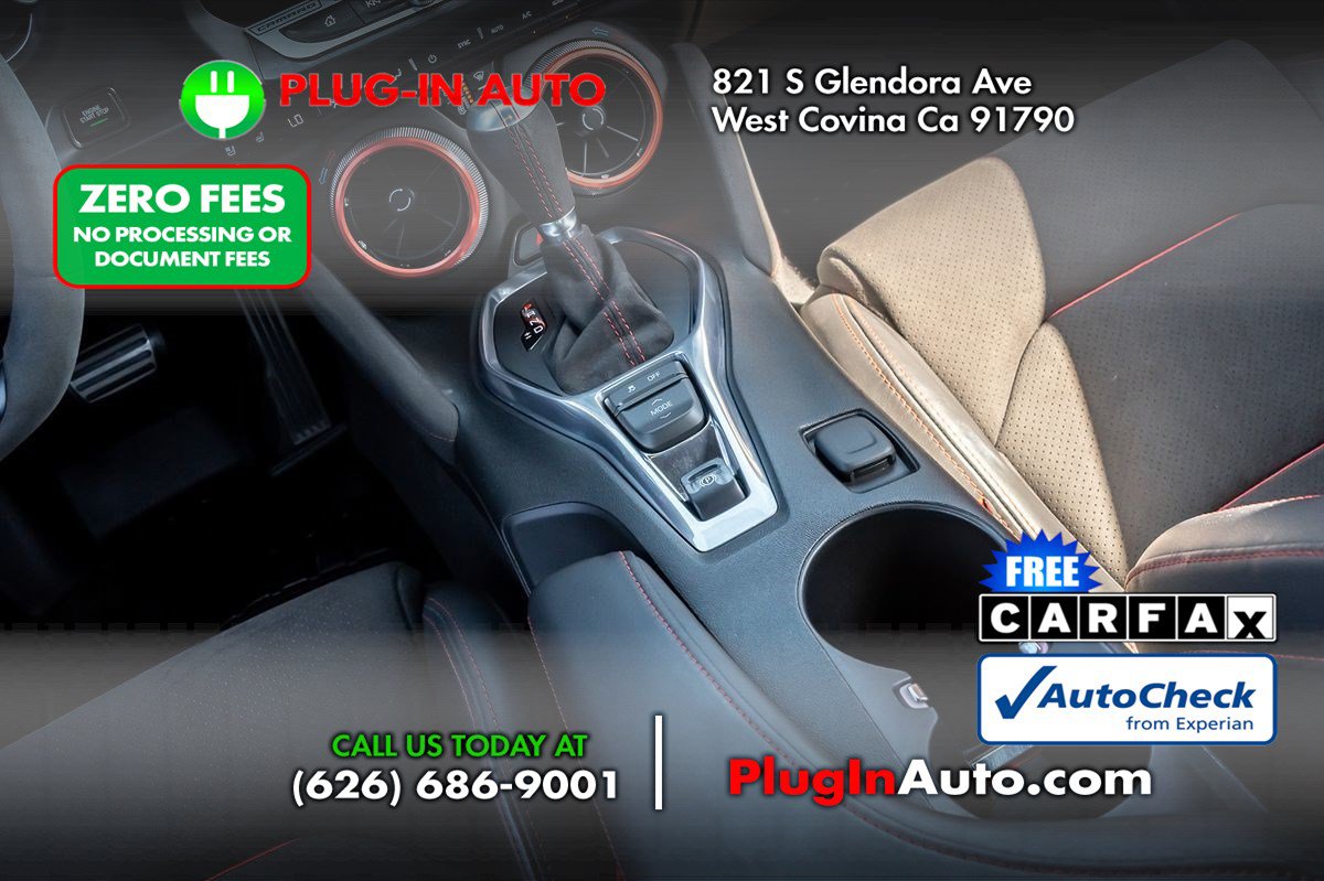 Used 2017 Chevrolet Camaro ZL1 RWD image 16