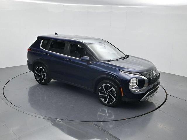 Used 2023 Mitsubishi Outlander SE FWD image 46