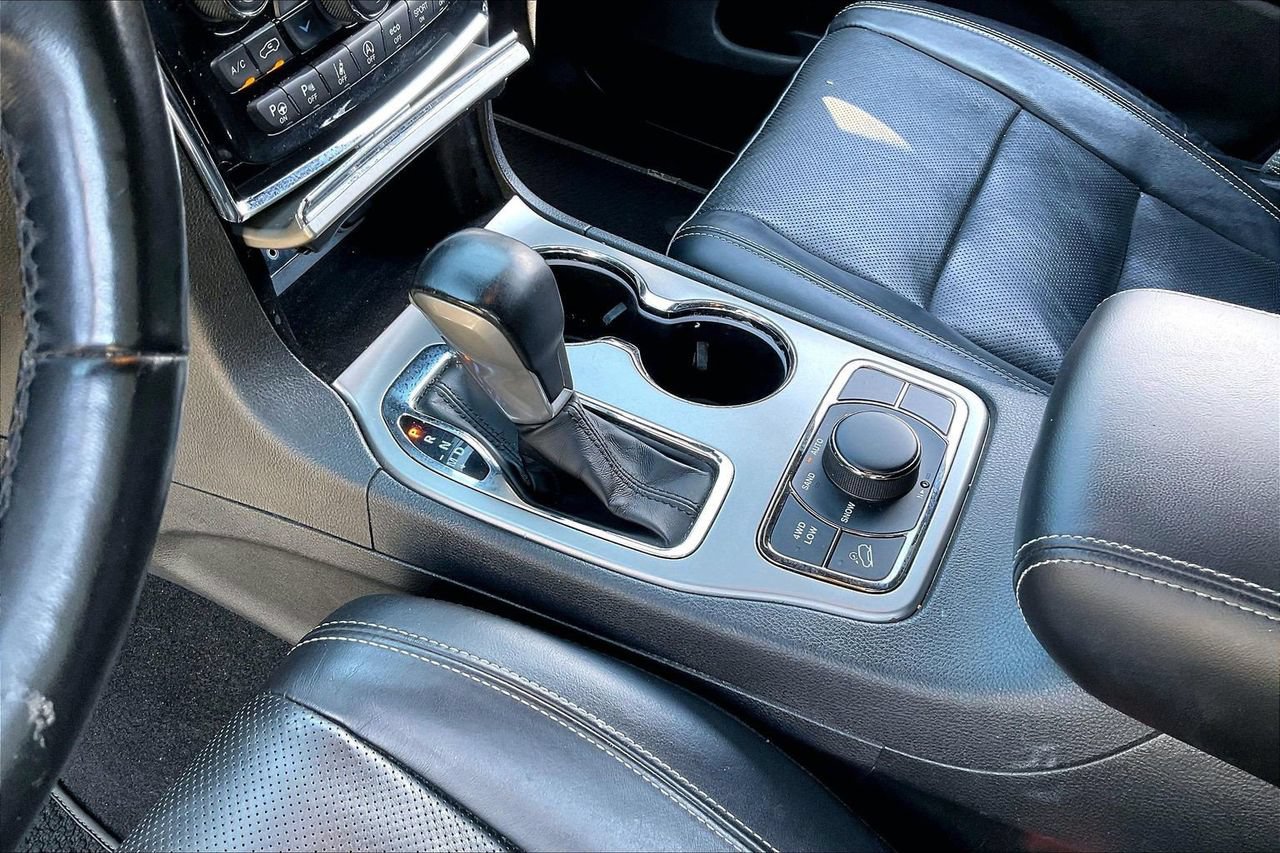 Certified 2021 Jeep Grand Cherokee Limited w/ Quick Order Package 28K 80th AWD/4WD image 32