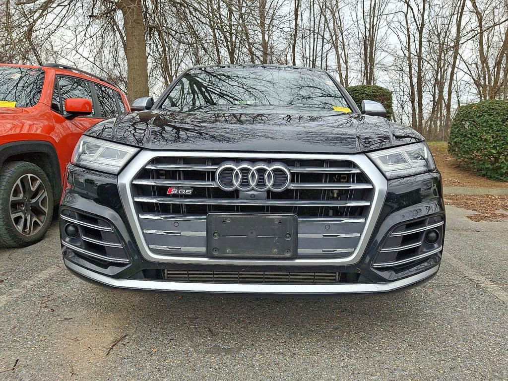 Used 2018 Audi SQ5 Prestige w/ Prestige Package image 2