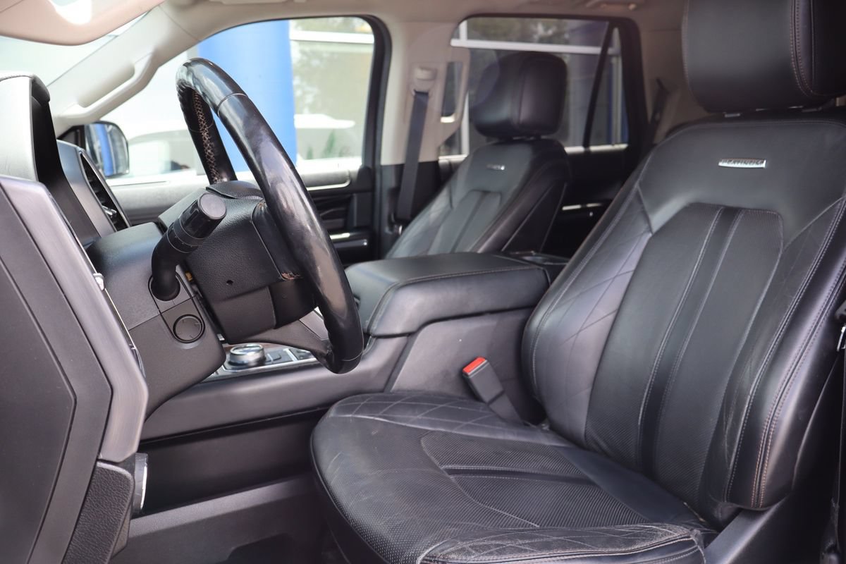 Used 2019 Ford Expedition Platinum AWD/4WD image 15