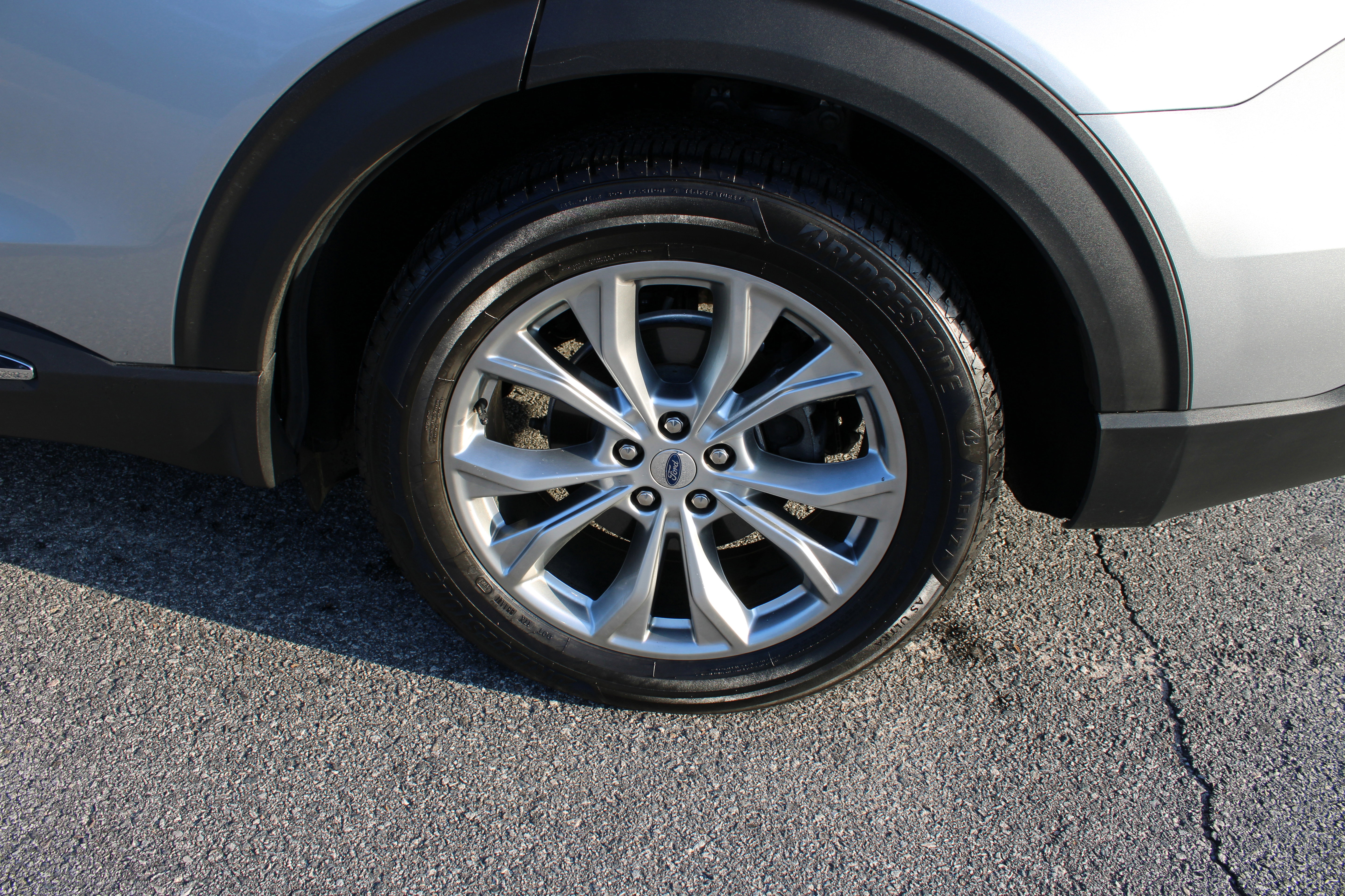 Used 2021 Ford Explorer Limited w/ Equipment Group 301A image 11