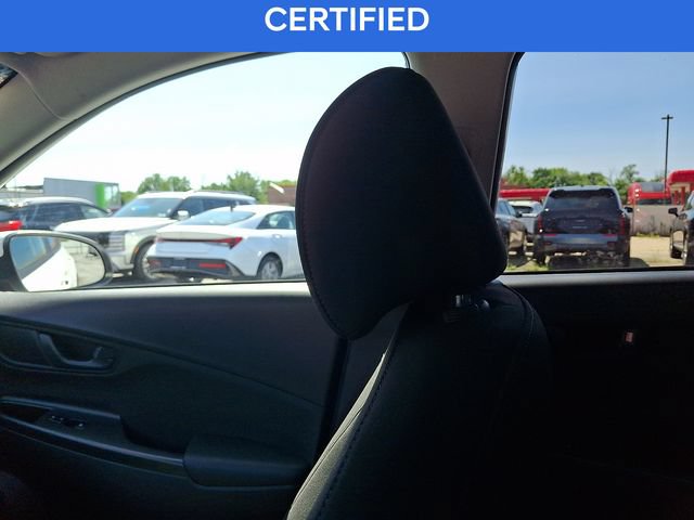 Certified 2023 Hyundai Kona SEL AWD/4WD image 17