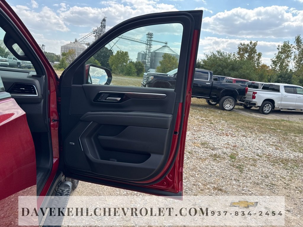 Certified 2025 Chevrolet Tahoe Z71 w/ Comfort Package image 34