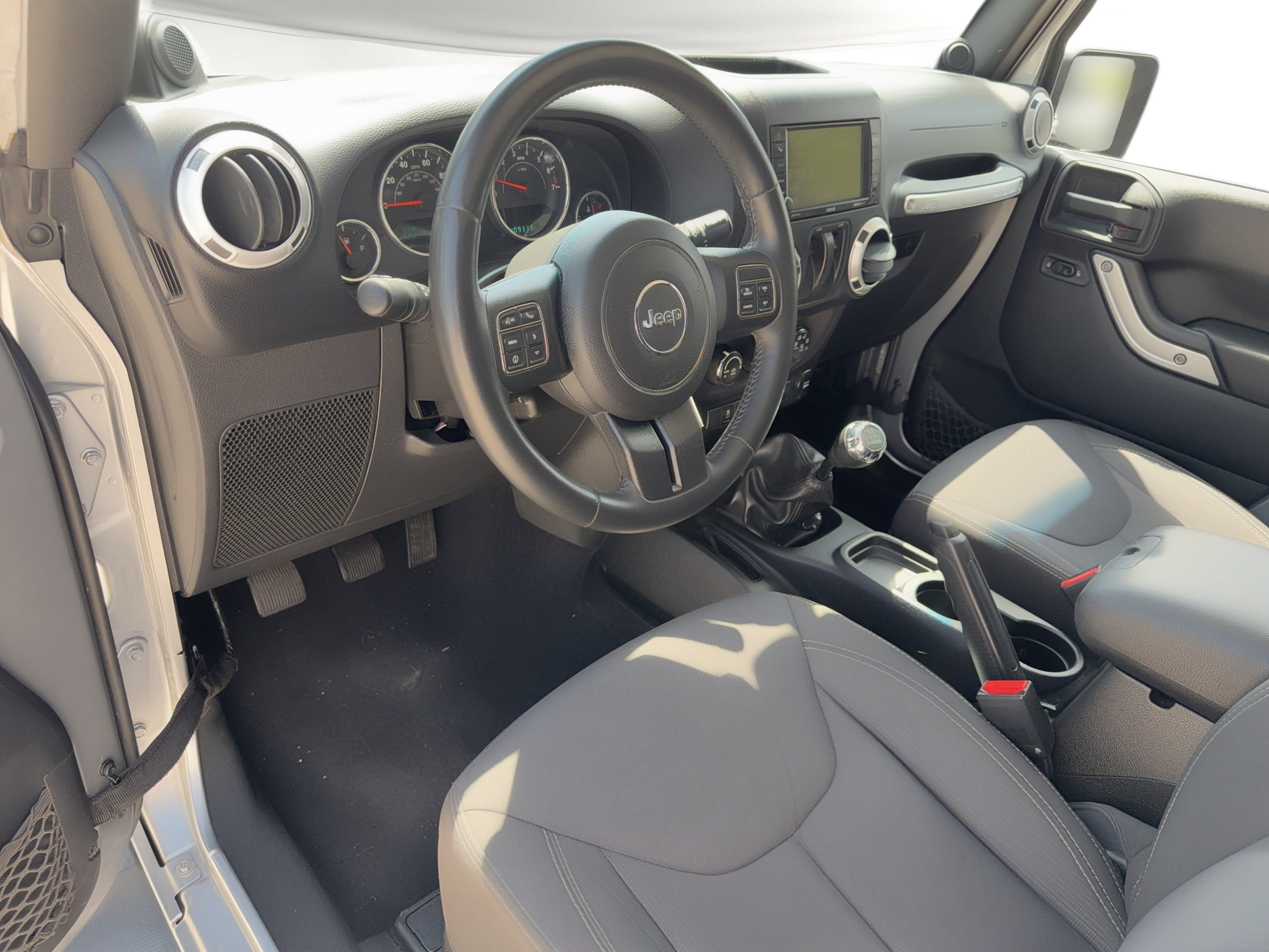 Used 2013 Jeep Wrangler Sahara w/ Connectivity Group image 4
