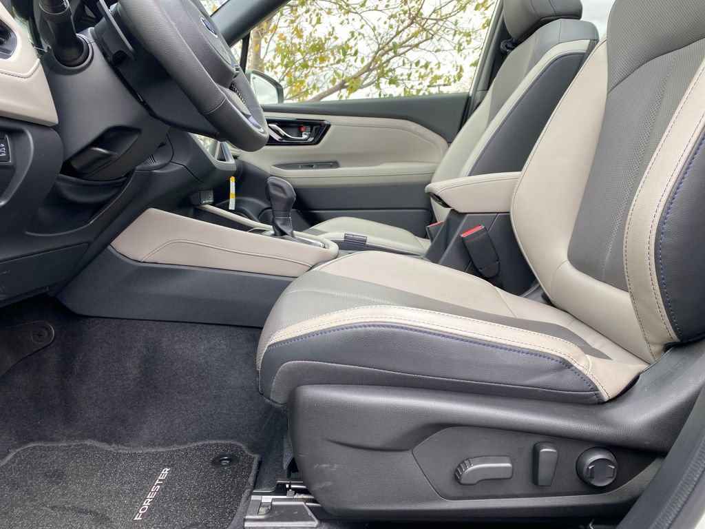 Certified 2025 Subaru Forester Limited image 21