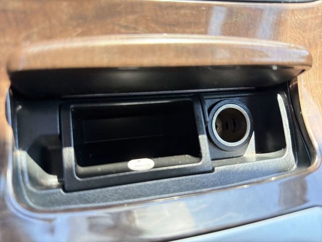 Used 2015 Nissan Sentra SL FWD image 23