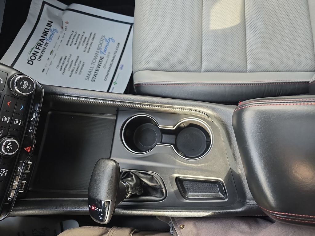 Used 2024 Dodge Durango GT image 27