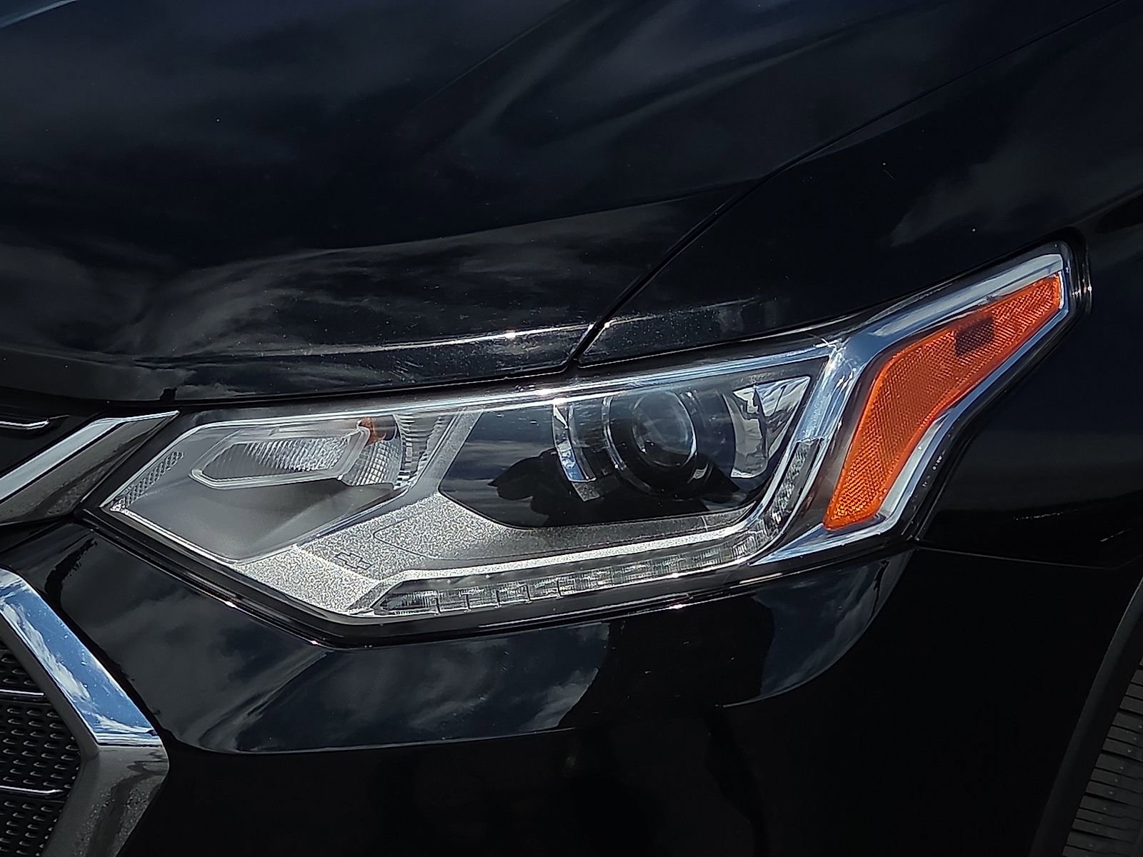 Used 2019 Chevrolet Traverse LT w/ LT Premium Package image 9