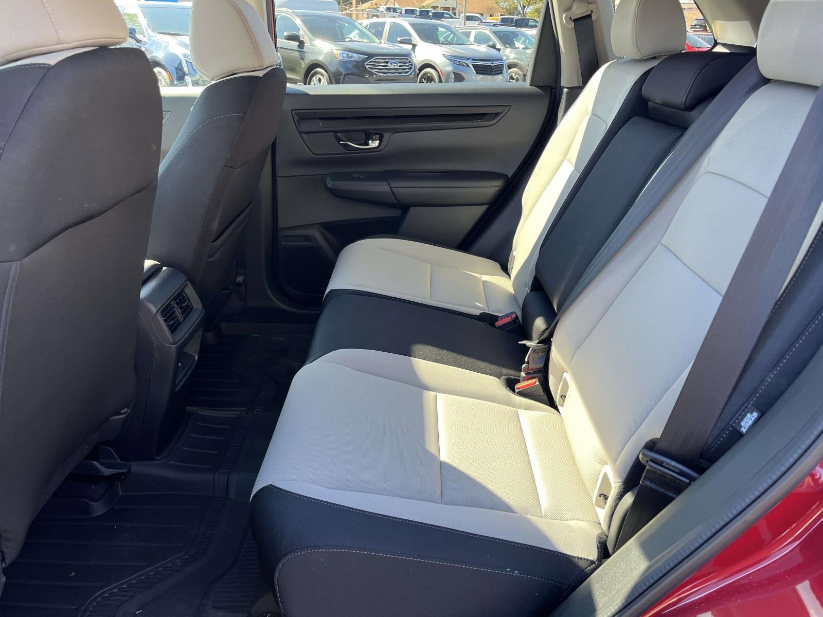 Used 2025 Honda CR-V EX image 11