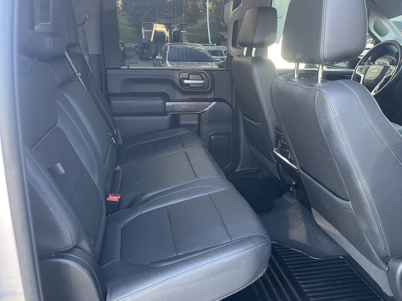 Used 2021 Chevrolet Silverado 3500 LTZ w/ LTZ Convenience Package AWD/4WD image 22