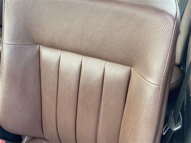 Used 2014 Mercedes-Benz E 350 4MATIC Sedan image 15