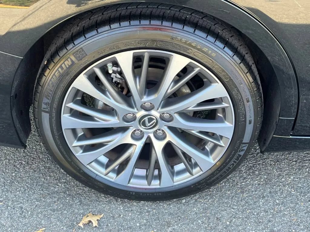 Used 2019 Lexus ES 350 w/ Premium Package FWD image 36