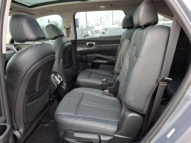 Used 2021 Kia Sorento SX image 8
