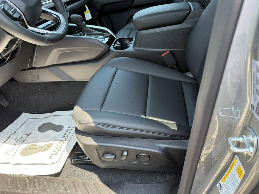 New 2026 Chevrolet Colorado Trail Boss image 13