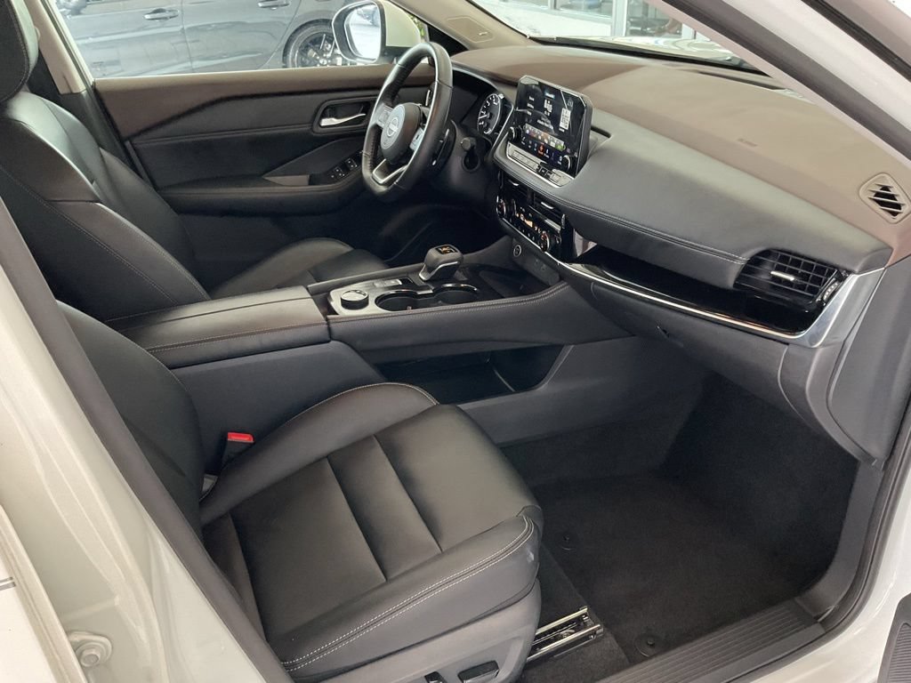 Used 2023 Nissan Rogue SL w/ SL Premium Package AWD/4WD image 19