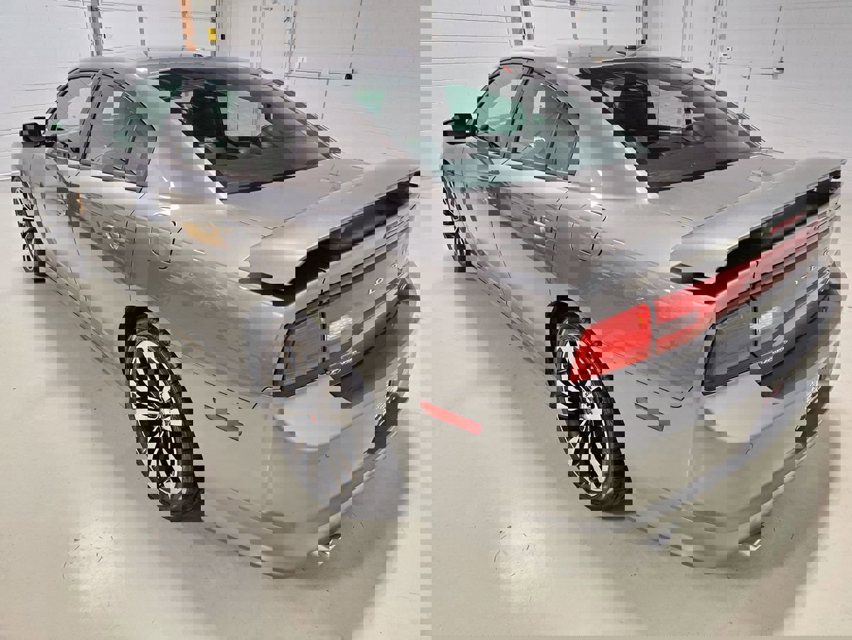 Used 2012 Dodge Charger SRT8 w/ Adaptive Cruise Control Group image 19