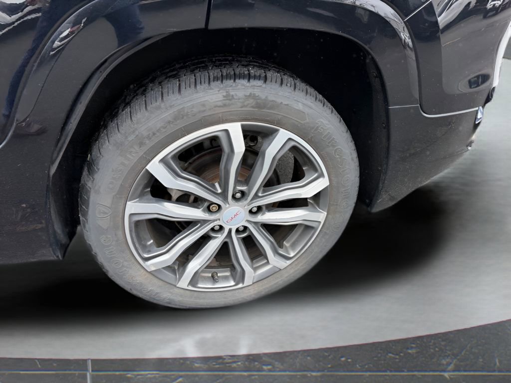 Used 2018 GMC Terrain Denali w/ Advanced Safety Package AWD/4WD image 13