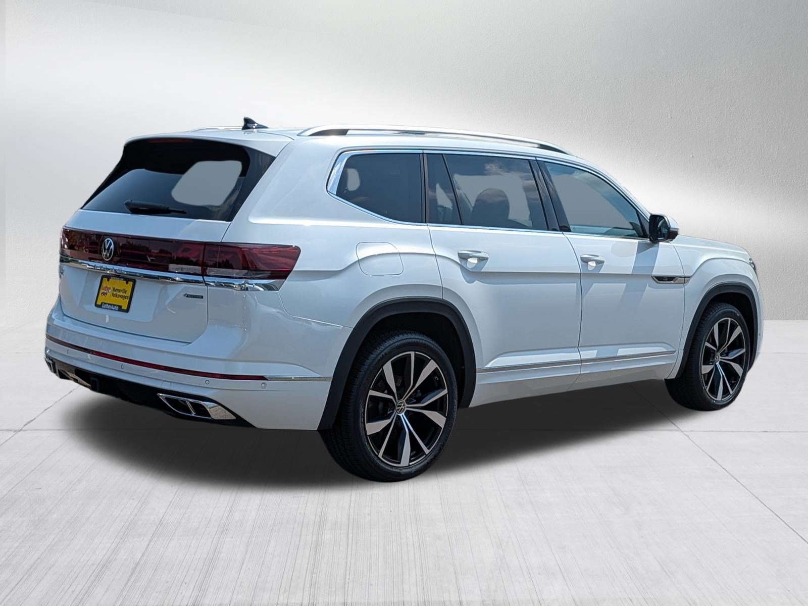 Certified 2025 Volkswagen Atlas SEL Premium R-Line AWD/4WD image 7