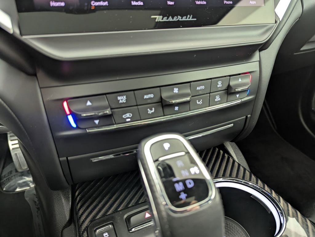 Used 2021 Maserati Ghibli S GranSport Q4 image 43