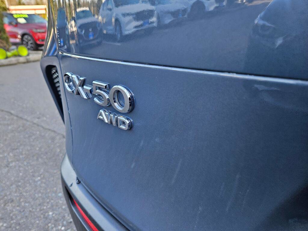 Certified 2025 MAZDA CX-50 2.5 Hybrid w/ Preferred Pkg image 10