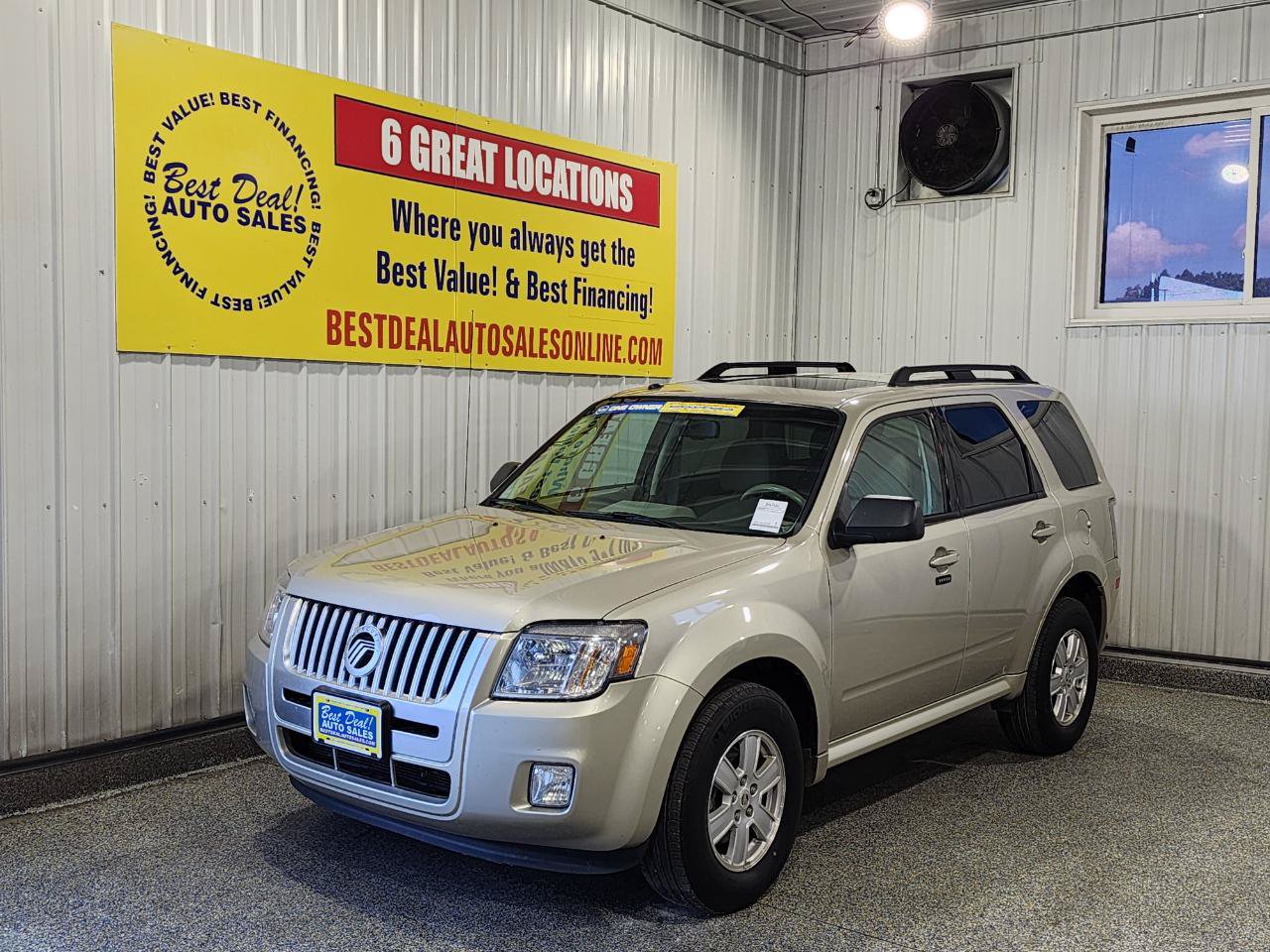 Used 2010 Mercury Mariner 4WD image 1
