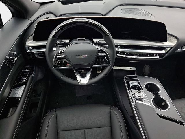 New 2026 Cadillac Lyriq V AWD/4WD image 11