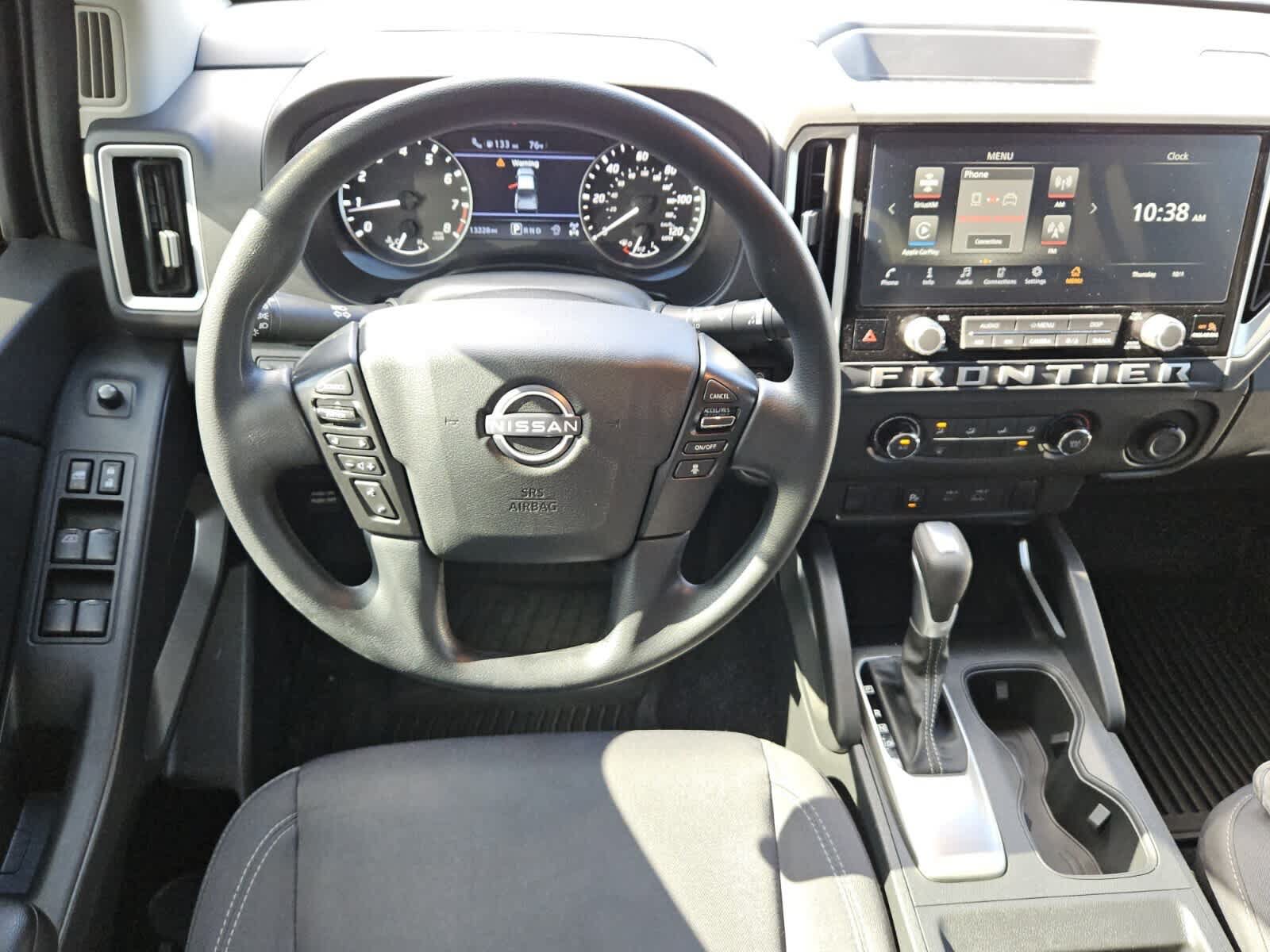 Used 2025 Nissan Frontier SV AWD/4WD image 5
