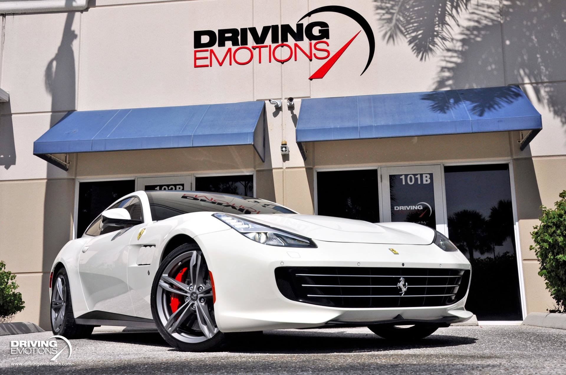 Used 2017 Ferrari GTC4Lusso AWD/4WD image 7