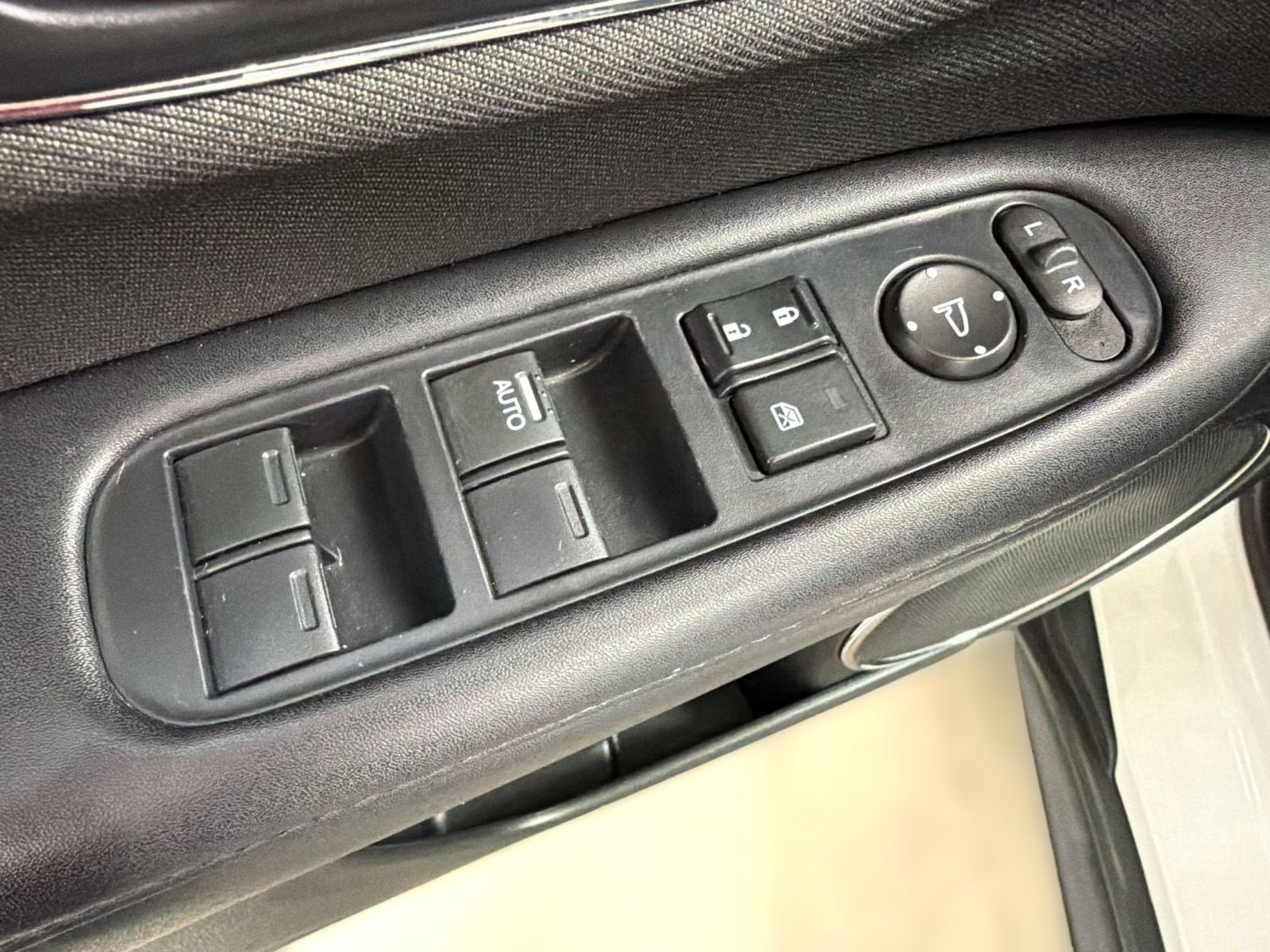 Used 2022 Honda HR-V EX image 20
