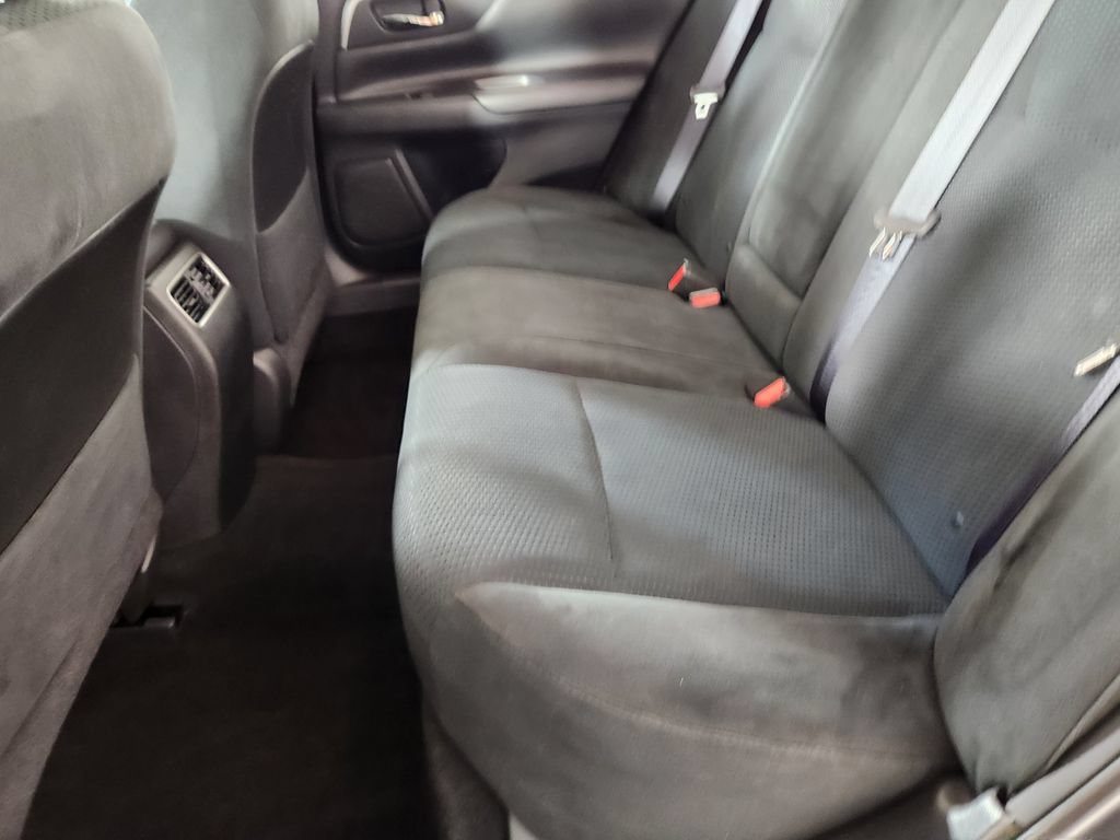 Used 2015 Nissan Altima 2.5 SV w/ Convenience Package FWD image 13
