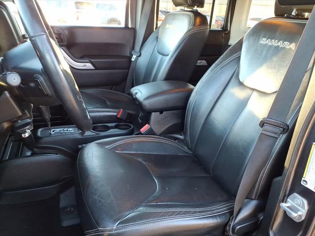 Used 2018 Jeep Wrangler Unlimited Sahara w/ Connectivity Group image 6