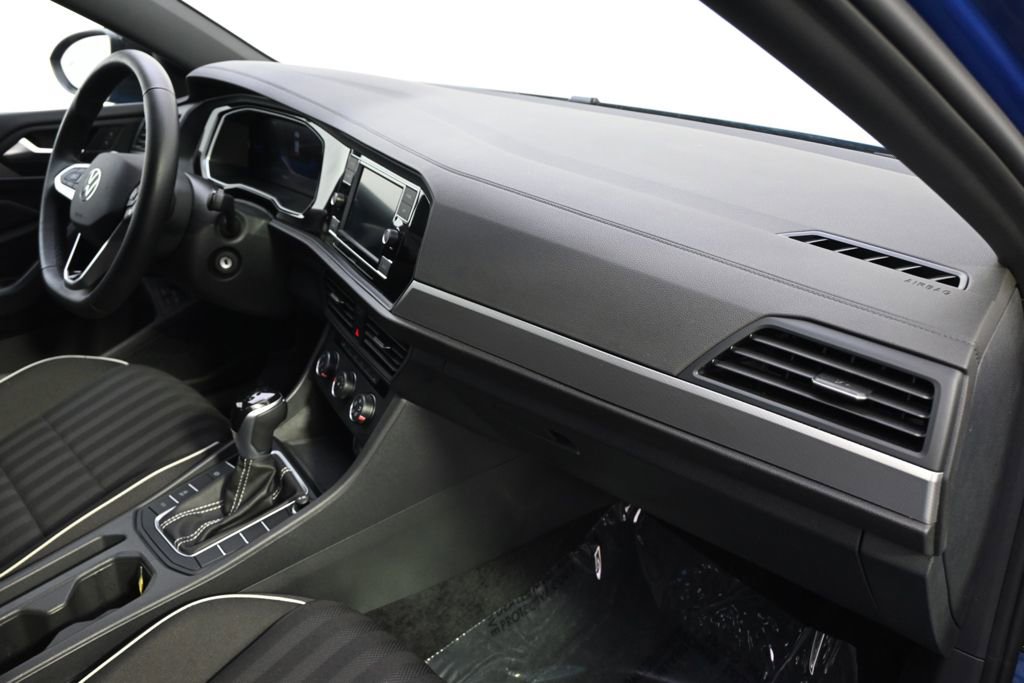 Used 2024 Volkswagen Jetta Sport FWD image 15