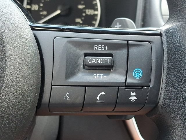 Used 2023 Nissan Rogue SV FWD image 22